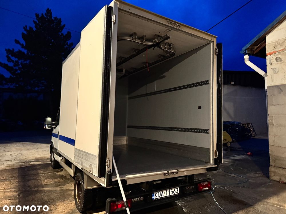 Iveco 35C15 - 25