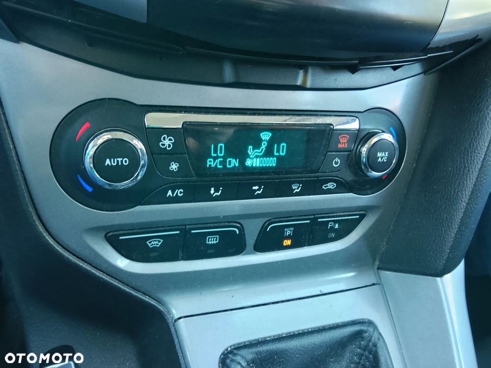 Ford Focus - 27