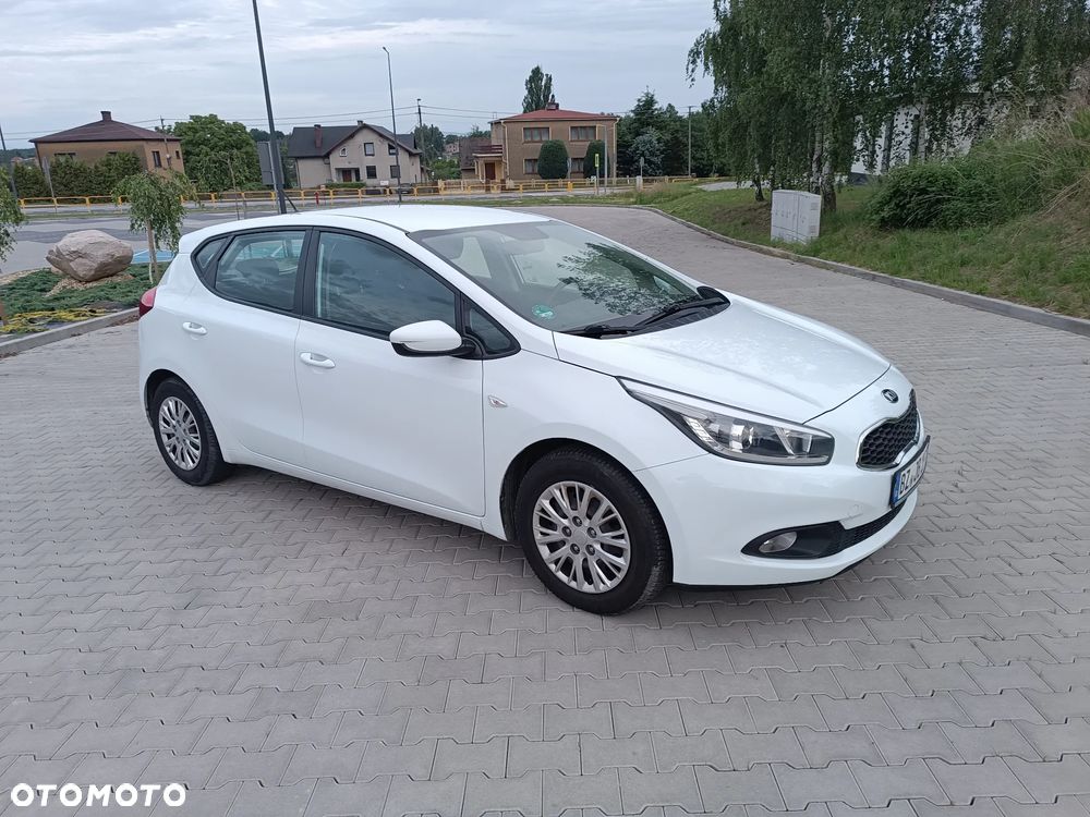 Kia Ceed 1.4 CVVT Vision - 12