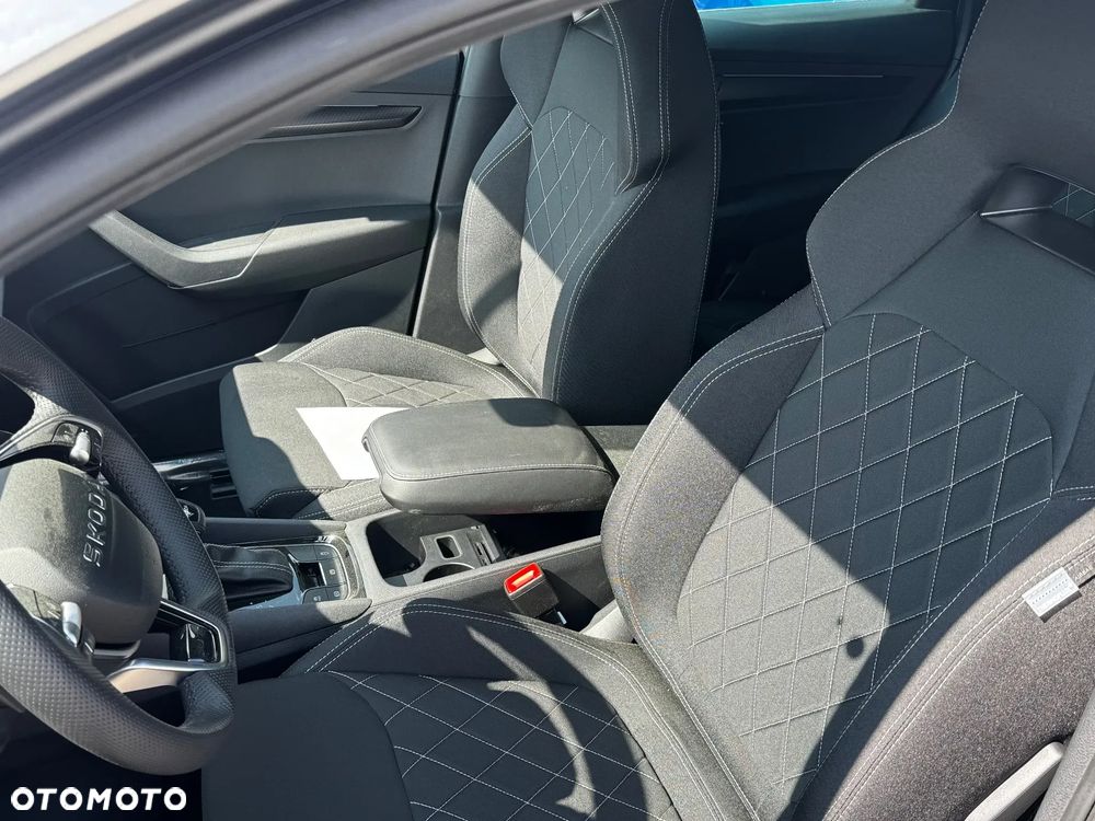 Skoda Karoq 1.5 TSI ACT Sportline DSG - 13