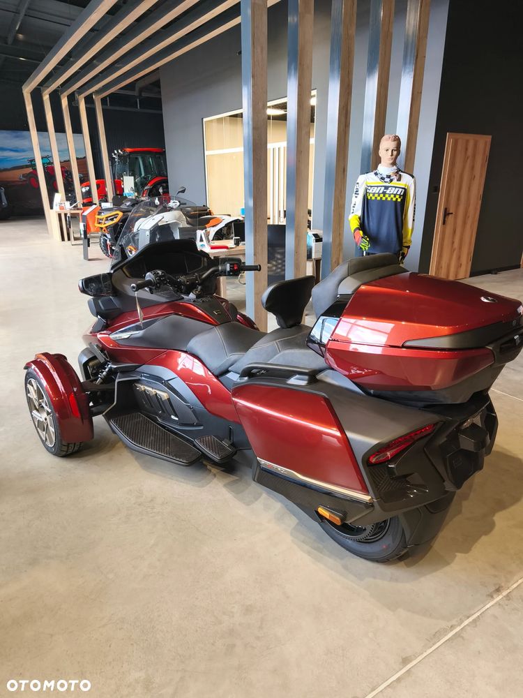Can-Am Spyder - 5