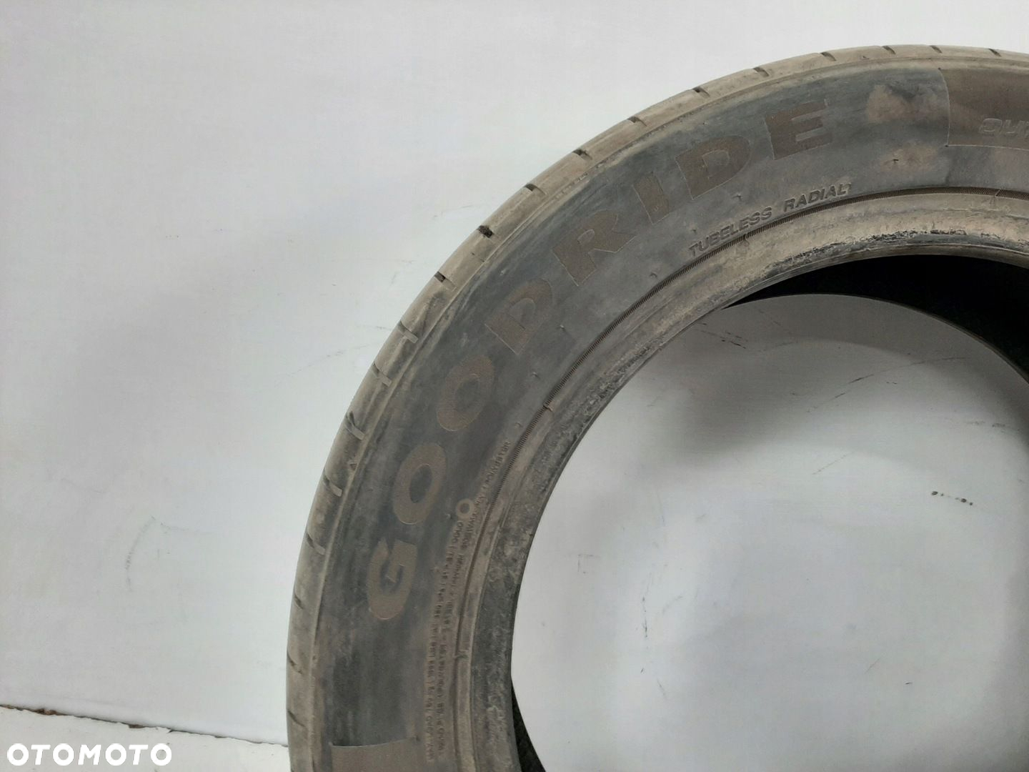 OPONY LETNIE GOODRIDE ZUPERECO Z-107 215/55R17 98W DOT 2020 BIEZNIK 5MM - 4