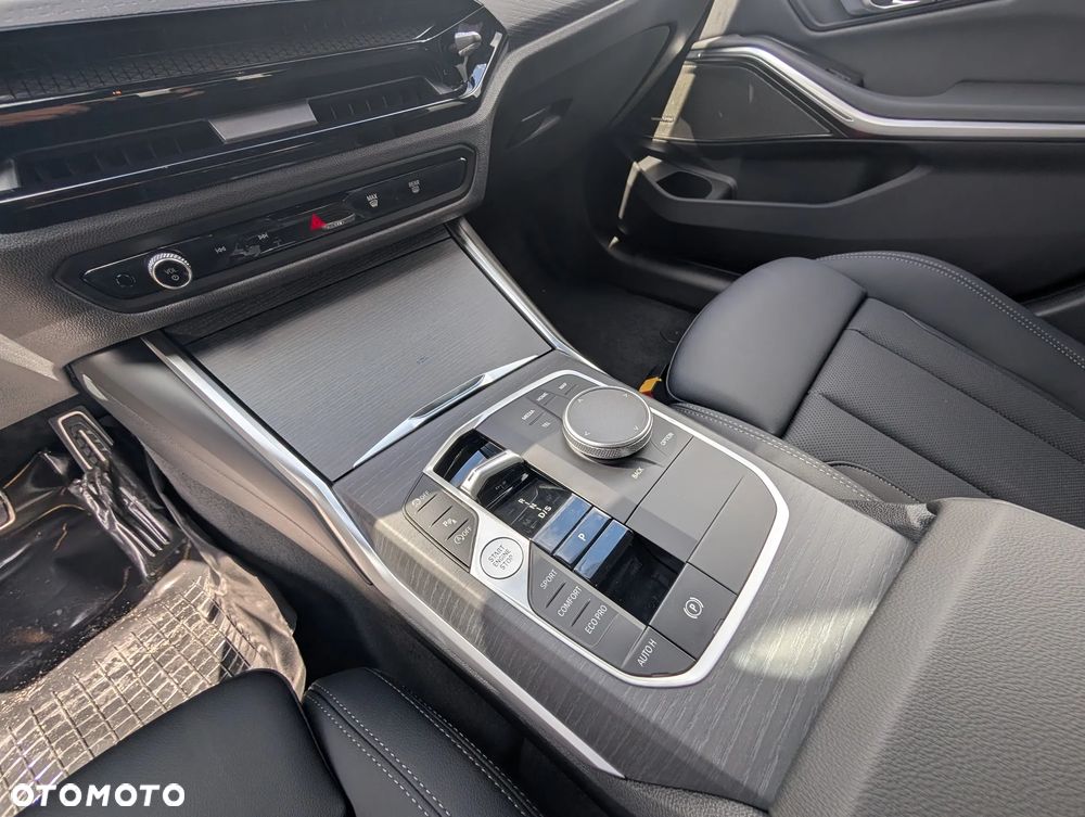 BMW Seria 3 - 13