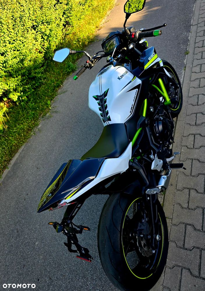 Kawasaki Z 650 - 15