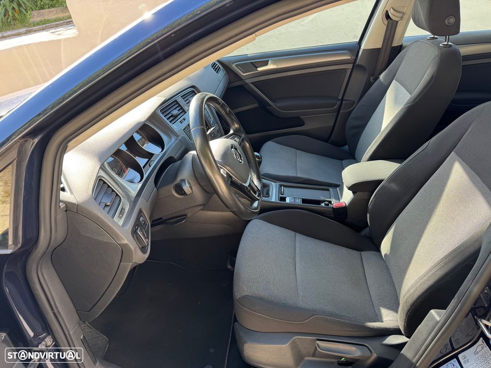 VW Golf 1.6 TDI Trendline - 17