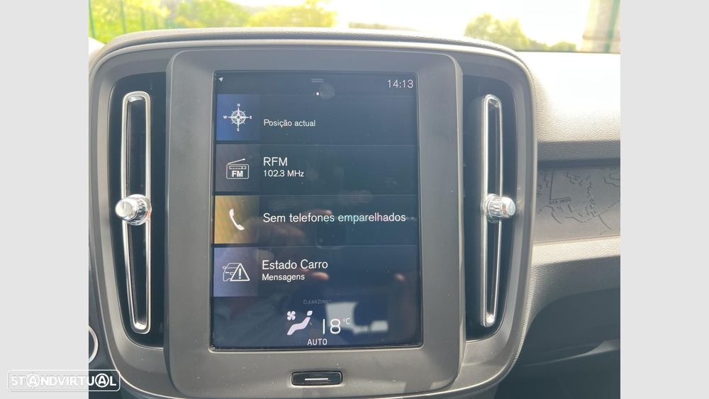 Volvo XC 40 1.5 T3 Momentum Tech Edition - 21