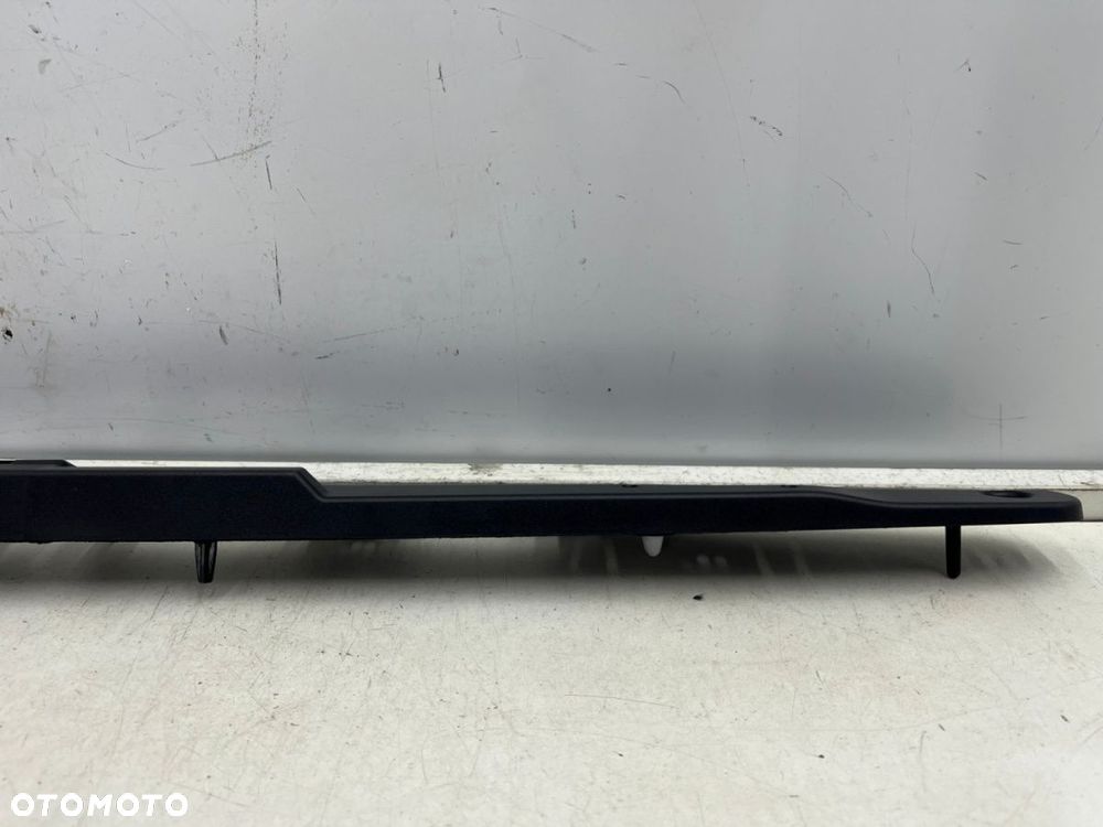 Listwa Renault Arkana 19r.- blenda nakładka dolna otwierania klapy bagażnika podświetlenie tablicy - 9