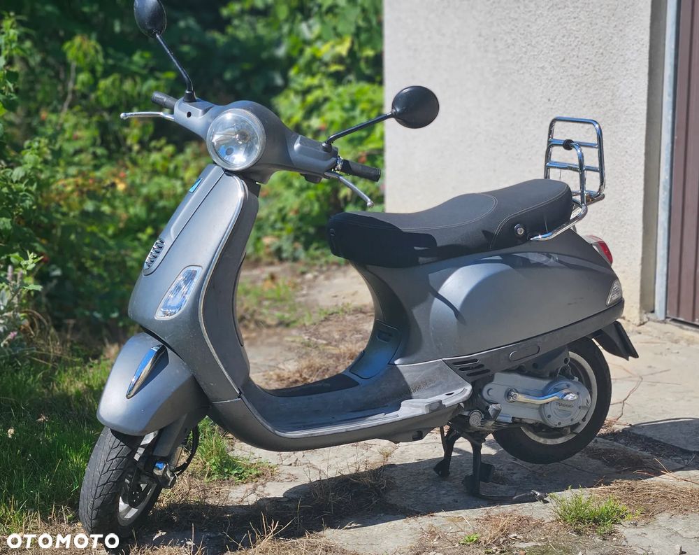 Piaggio Vespa - 4