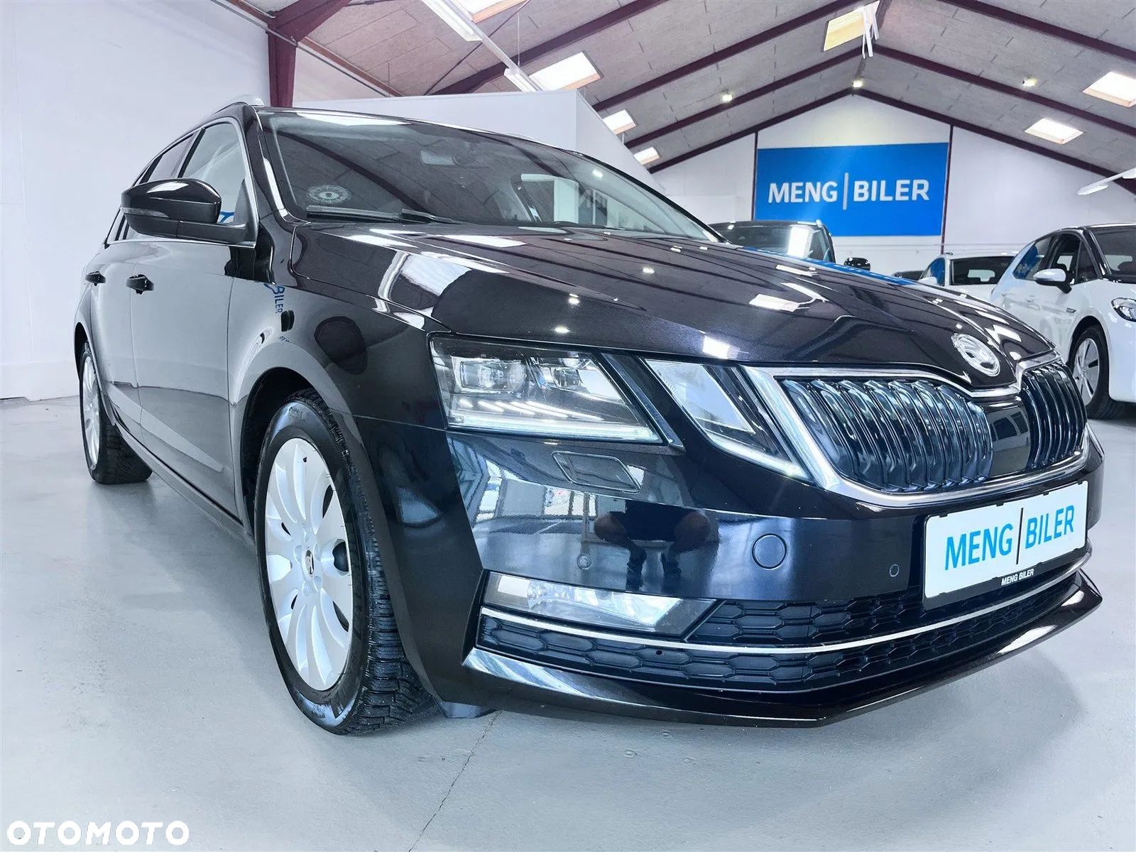 Skoda Octavia 2.0 TDI Drive DSG - 1