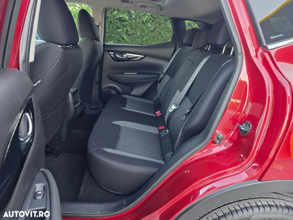 Nissan Qashqai 1.5 DCI DCT TEKNA - 17
