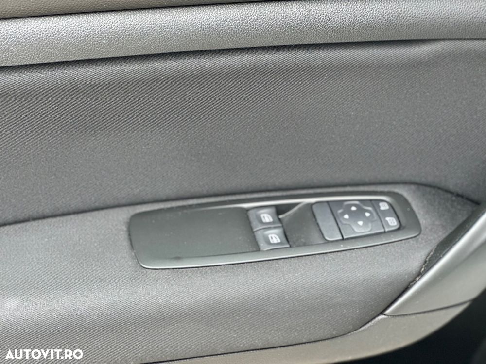 Renault Megane - 9