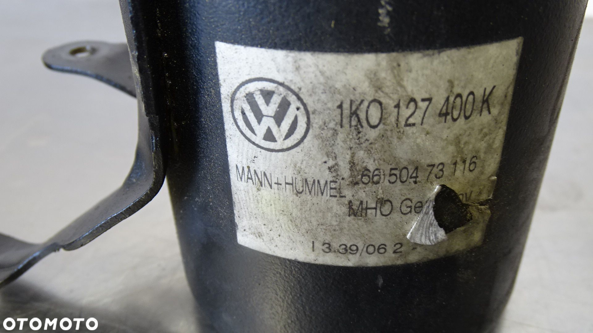 OBUDOWA FILTRA PALIWA VOLKSWAGEN JETTA V 1.9TDI 1K0127400K - 2