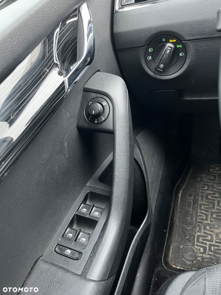 Skoda Octavia 1.4 TSI Style DSG - 10