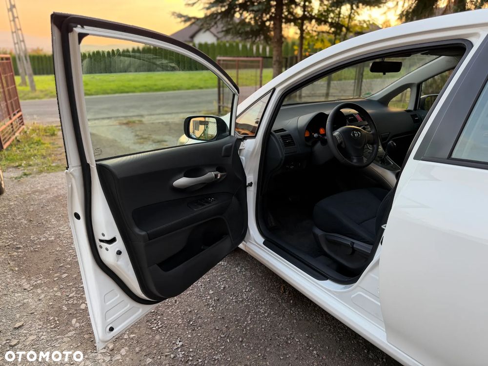 Toyota Auris 1.6 MultiMode Life+ - 15