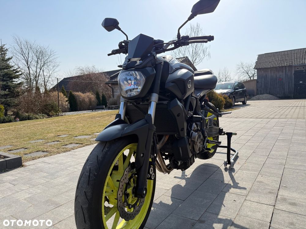 Yamaha MT - 3