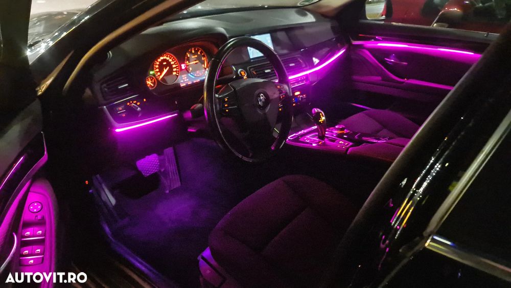 BMW Seria 5 520d Touring Aut. - 10