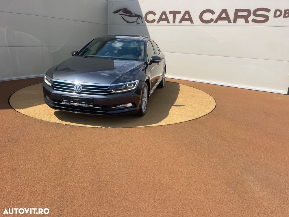 Volkswagen Passat 2.0 TDI DSG (BlueMotion Technology) Highline - 3