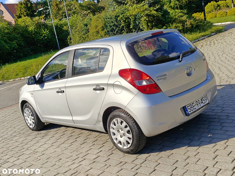 Hyundai i20 1.2 Classic + - 15