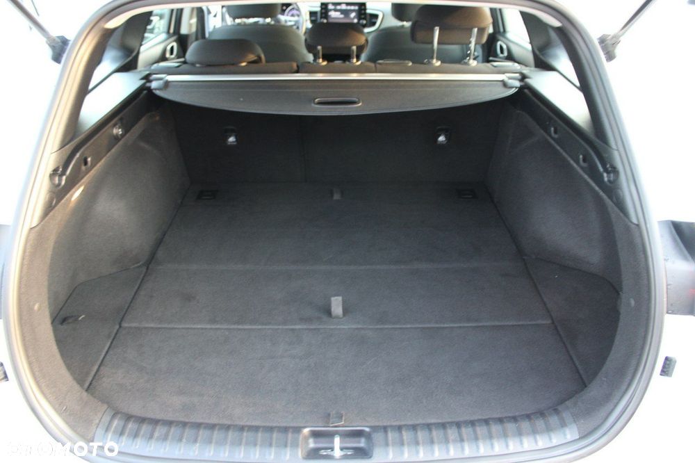 Kia Ceed - 14