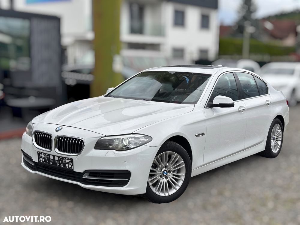 BMW Seria 5 520d xDrive AT - 1