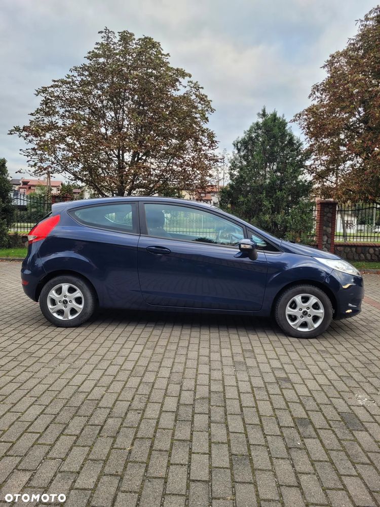 Ford Fiesta 1.25 Ambiente - 16