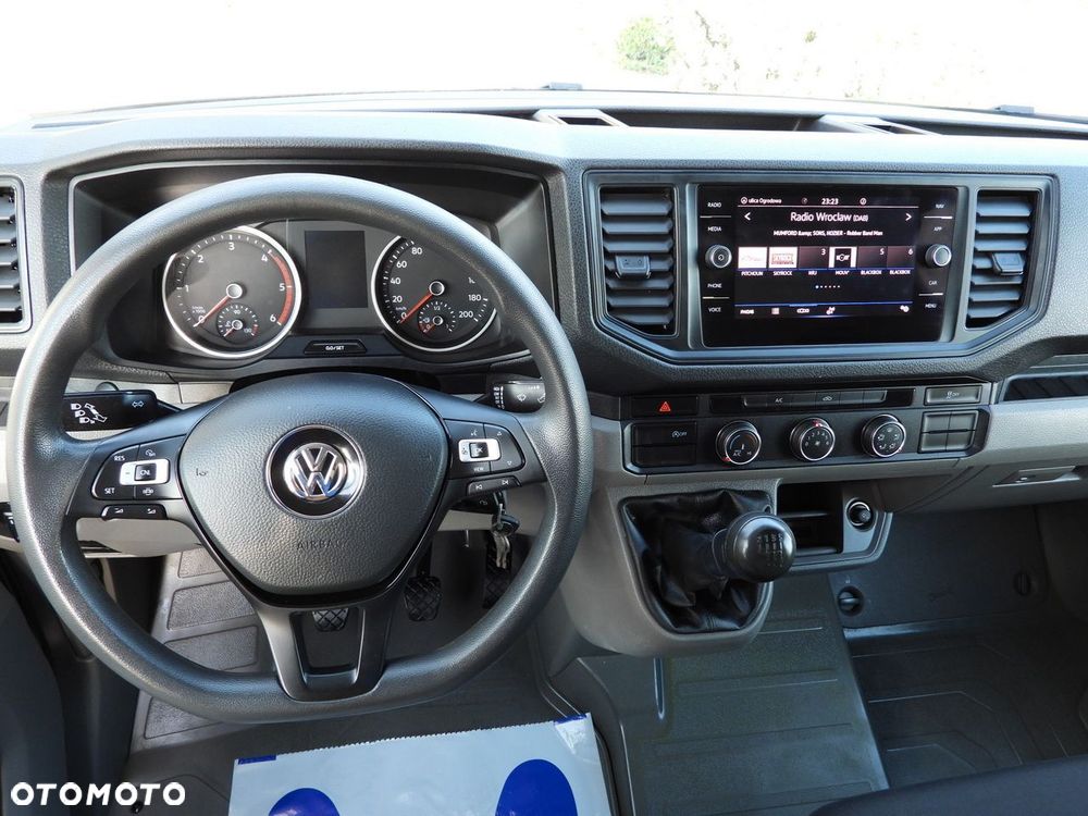Volkswagen CRAFTER WYWROTKA TEMPOMAT NAWIGACJA BLIŹNIACZE KOŁA KLIMATYZACJA  180KM - 30