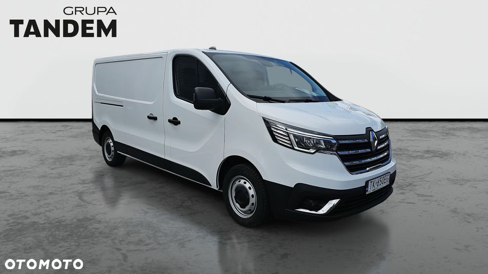 Renault Nowy Trafic - 12