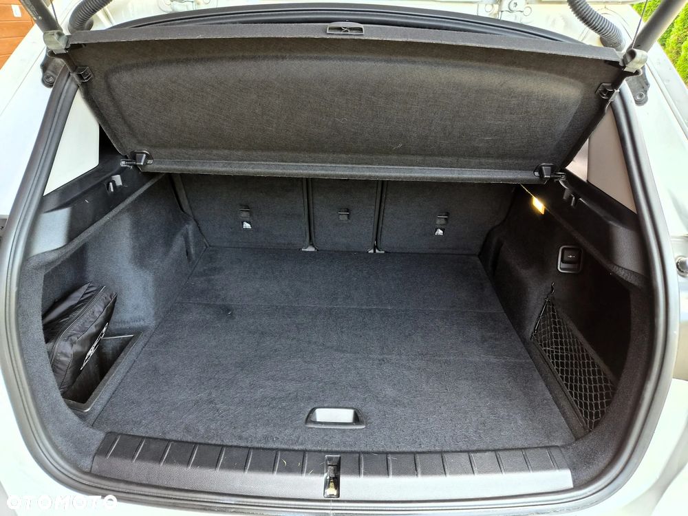 BMW X1 sDrive18d Advantage sport - 13