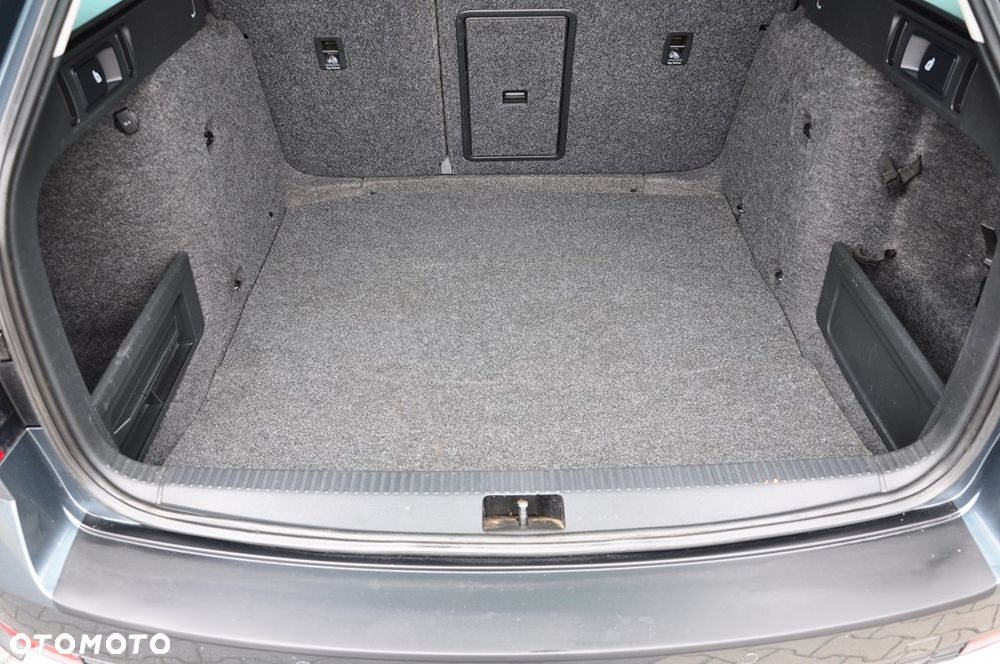 Skoda Octavia 2.0 TDI 4x4 DSG Scout - 26