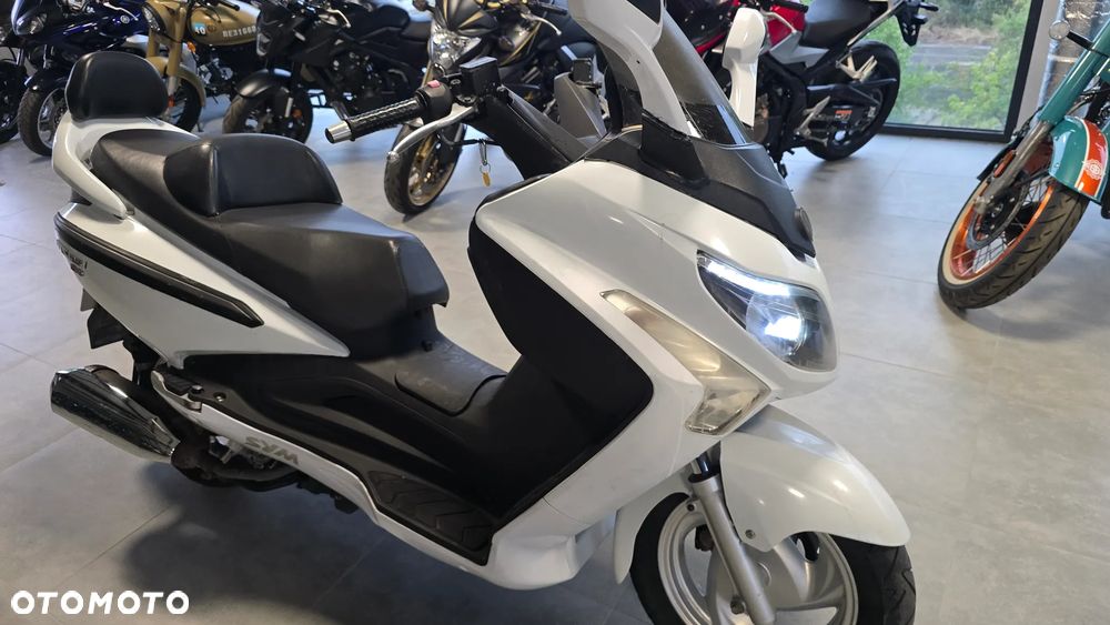 SYM GTS - 25