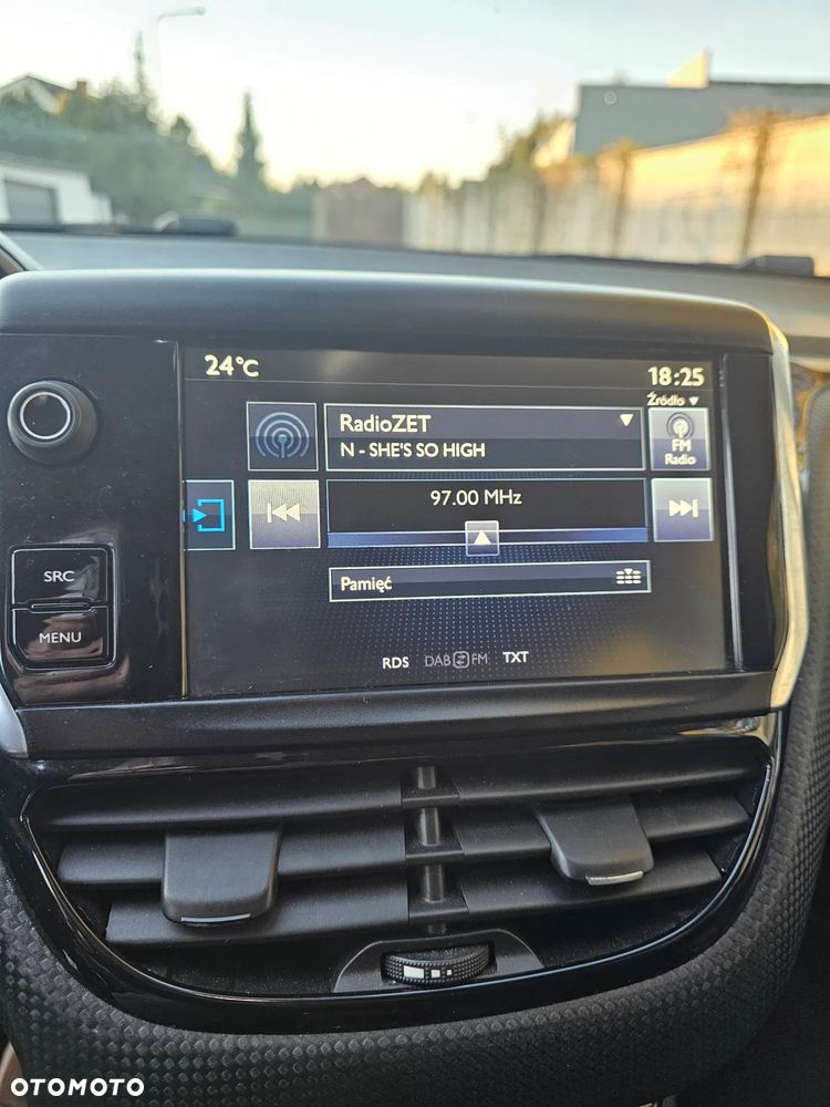 Peugeot 2008 e-HDi FAP 92 STOP & START Allure - 25