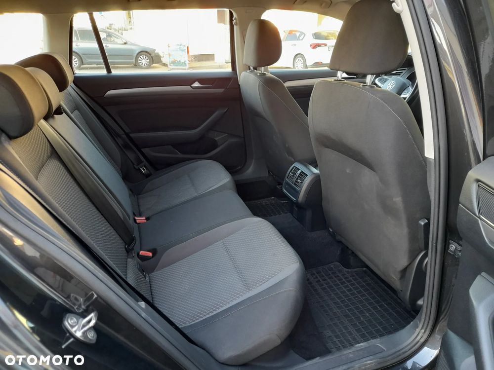 Volkswagen Passat 1.5 TSI EVO Essence - 8