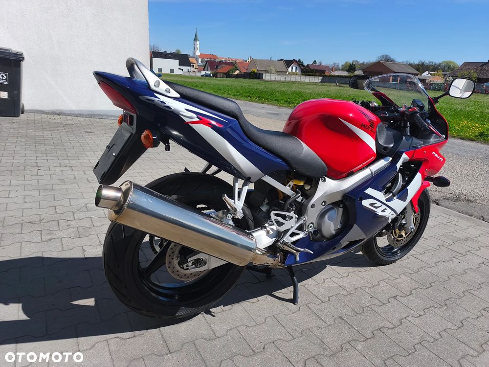 Honda CBR - 6