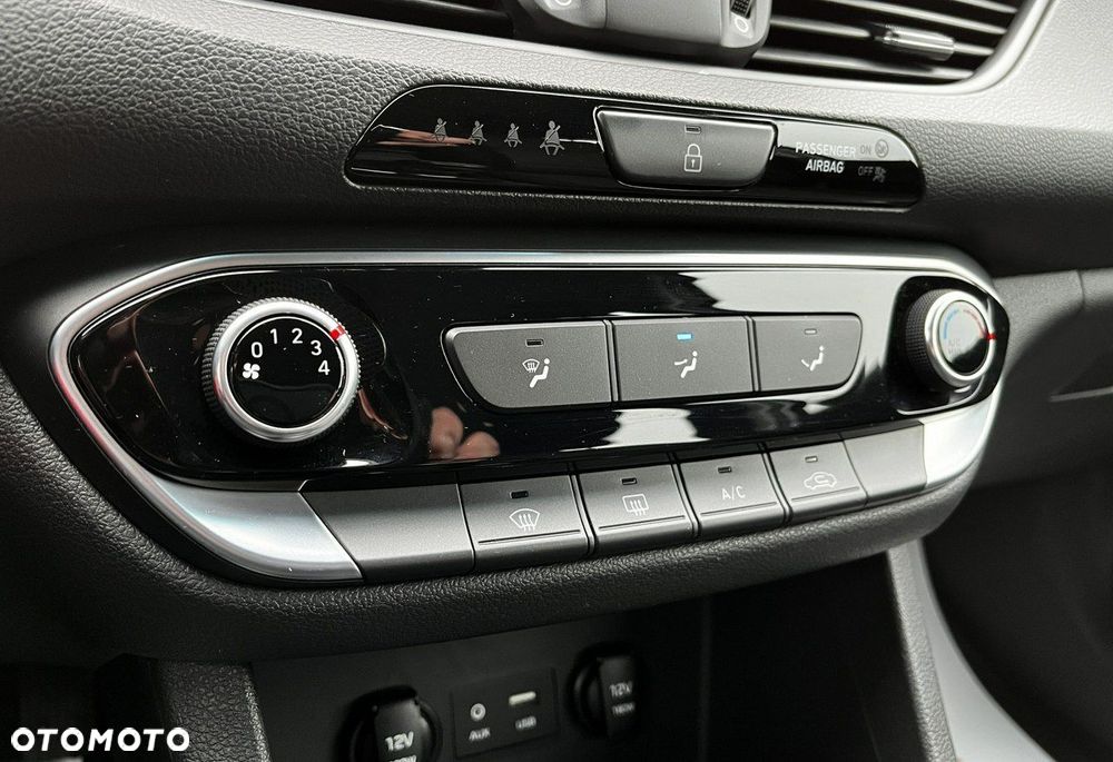 Hyundai i30 - 22