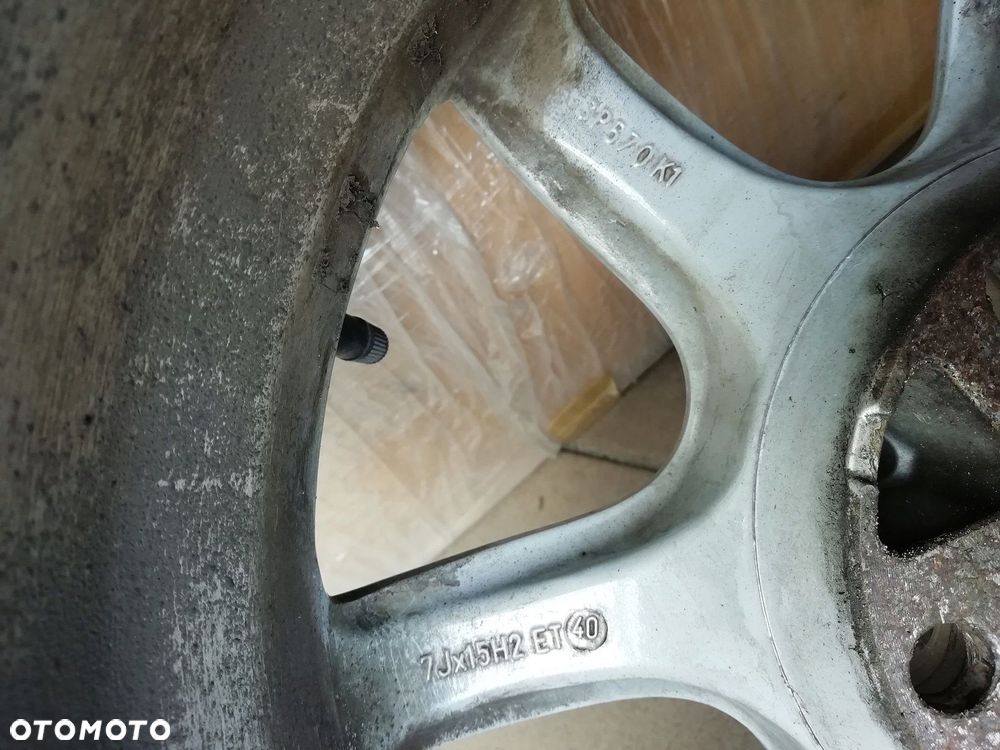 Felgi aluminiowe Alutec 15 5x114,3 7J ET40 195/65R15 - 11