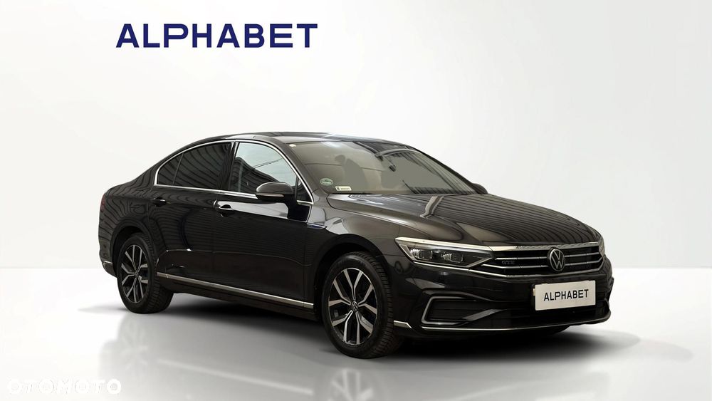 Volkswagen Passat 1.4 TSI Plug-In Hybrid GTE DSG - 8