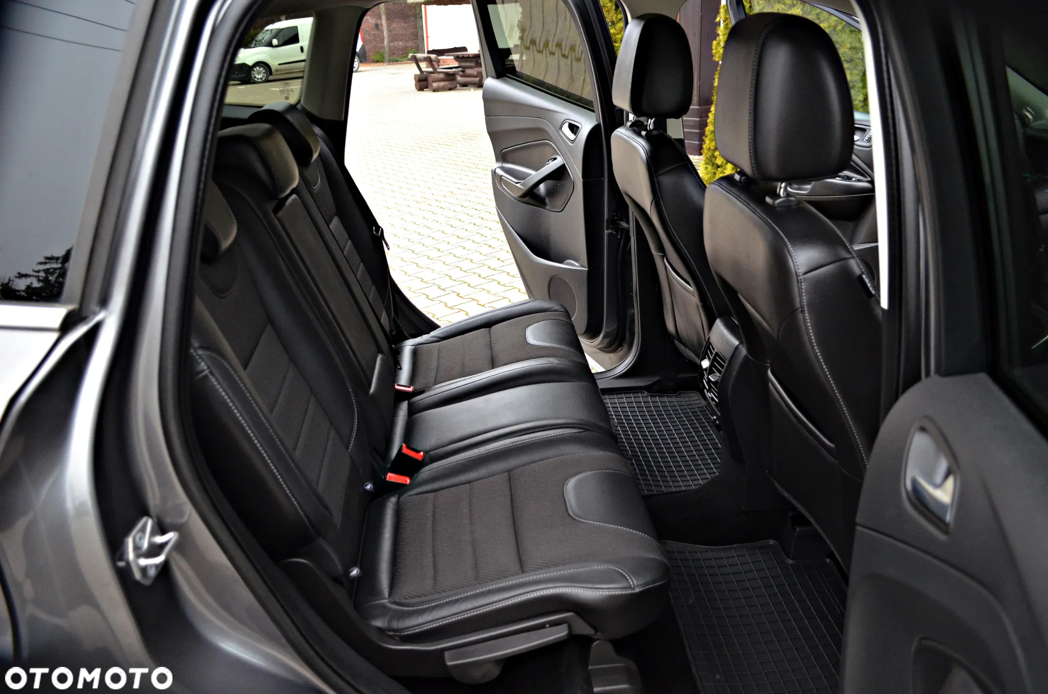 Ford Kuga 2.0 TDCi Titanium - 31