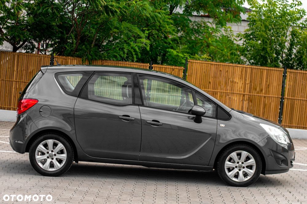 Opel Meriva 1.4 T Cosmo - 10