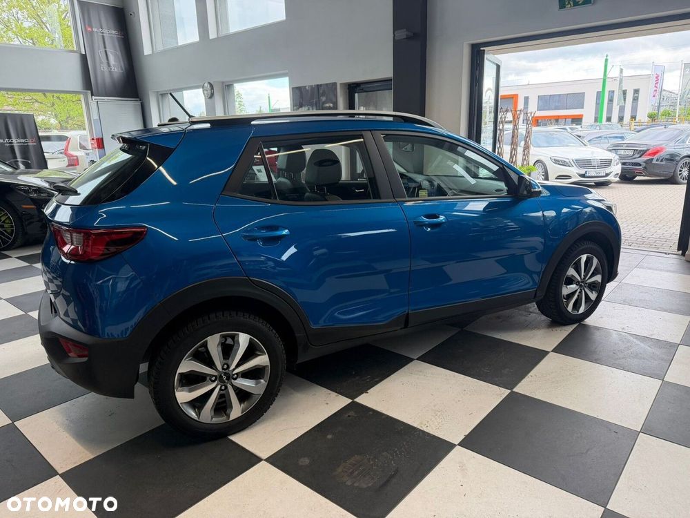 Kia Stonic - 8