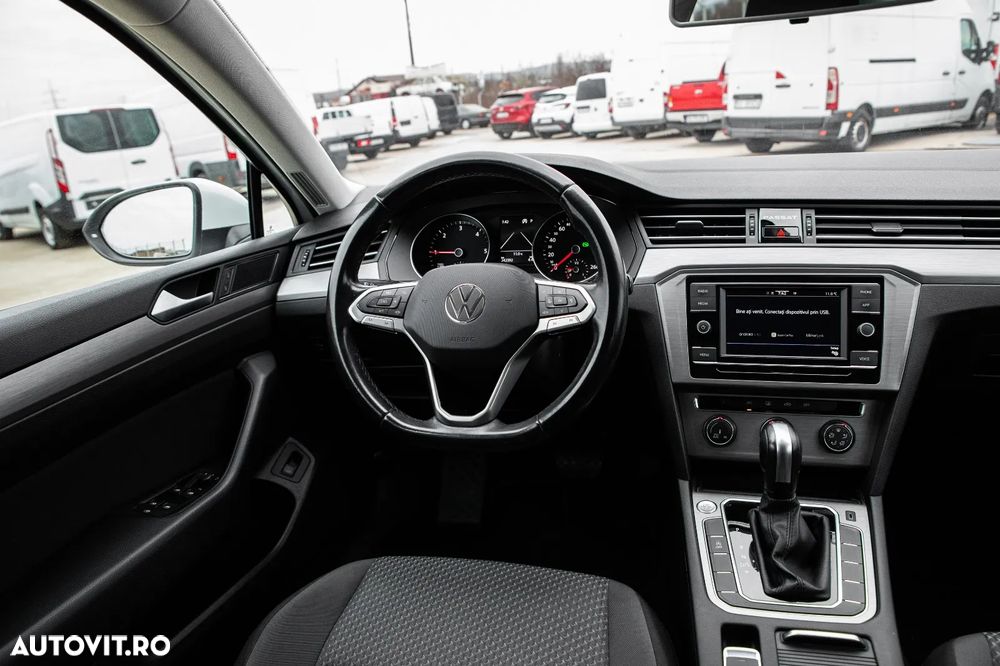 Volkswagen Passat 2.0 TDI SCR DSG Business - 12