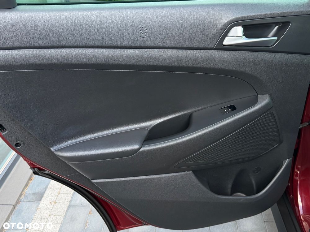 Hyundai Tucson 1.6 Turbo 4WD Intro Edition - 37