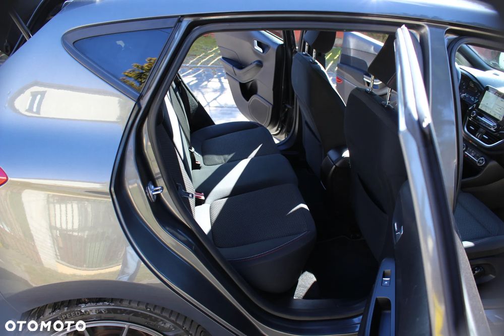 Ford Fiesta 1.0 EcoBoost S&S ST-LINE X - 25