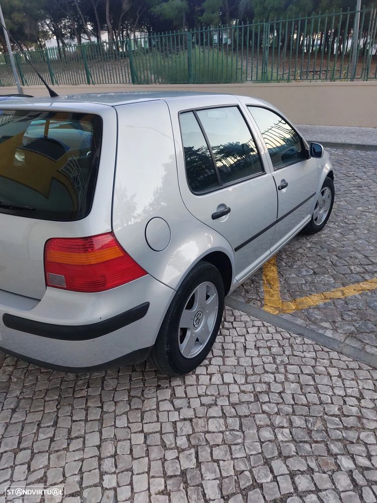 VW Golf 1.4i Confortline AC - 4