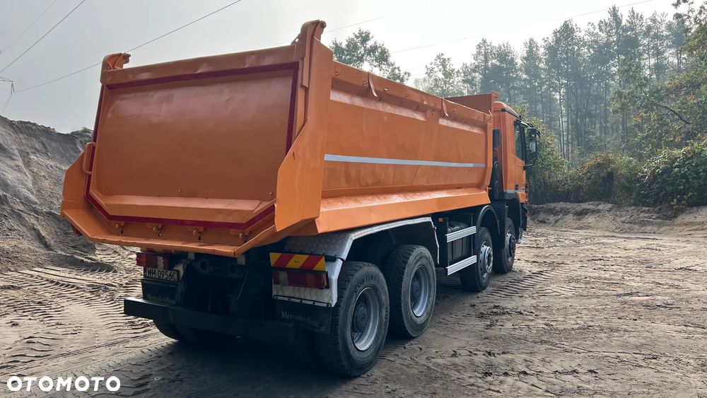 Mercedes-Benz Actros - 4