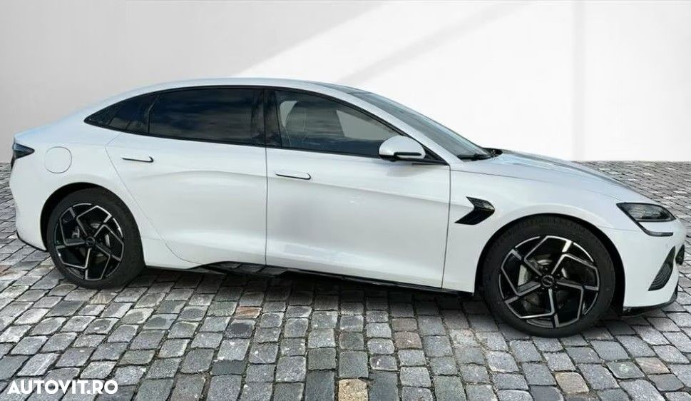 Byd Seal 82.5 kWh RWD Design - 9