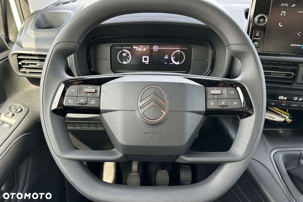 Citroën Berlingo Van XL L2H1 1.5 130KM - 11