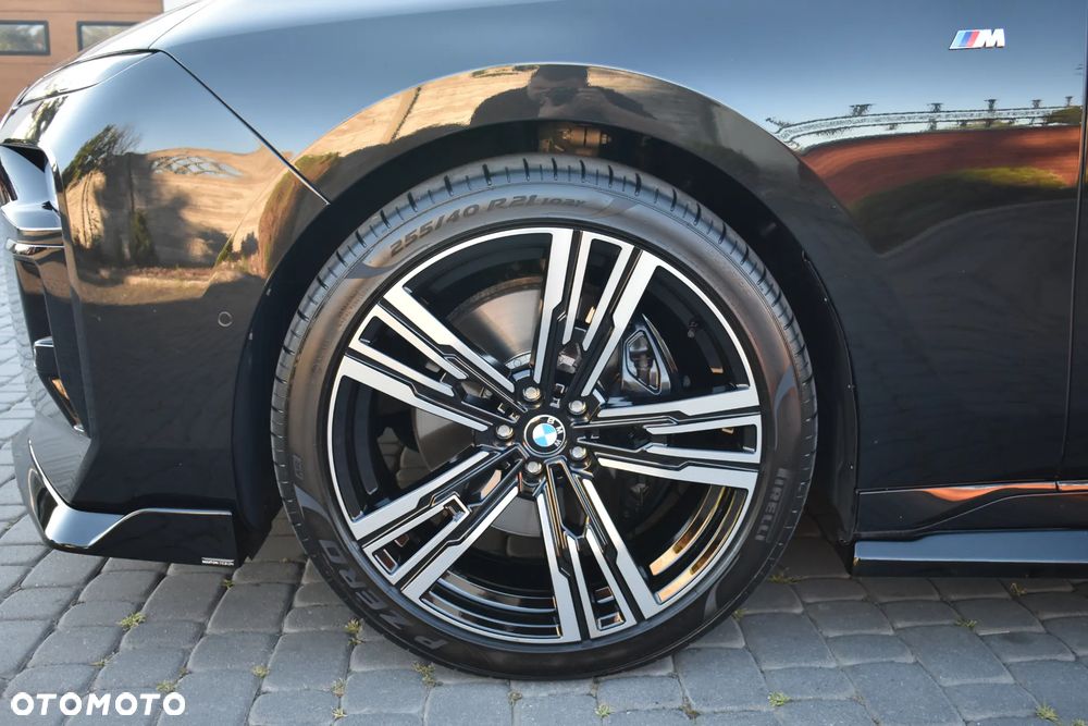 BMW Seria 7 740d xDrive mHEV Individual Edition sport - 16