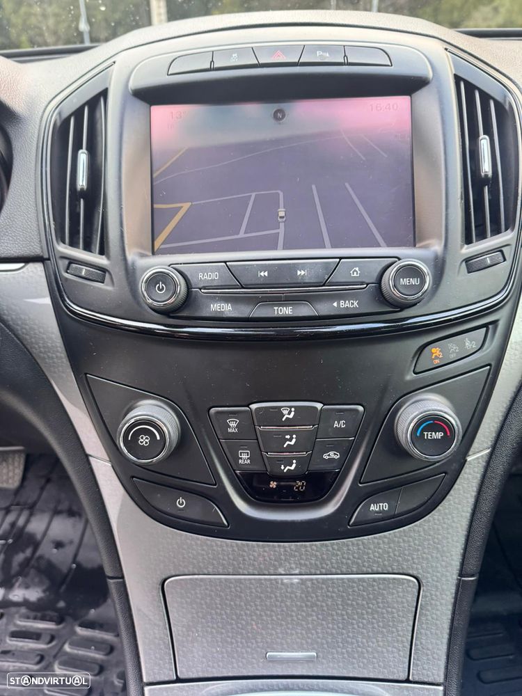 Opel Insignia Sports Tourer 2.0 CDTi Selection Business - 17