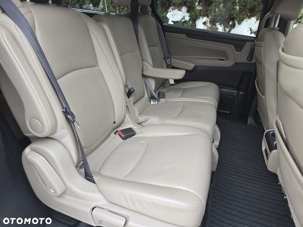 Honda Odyssey - 12