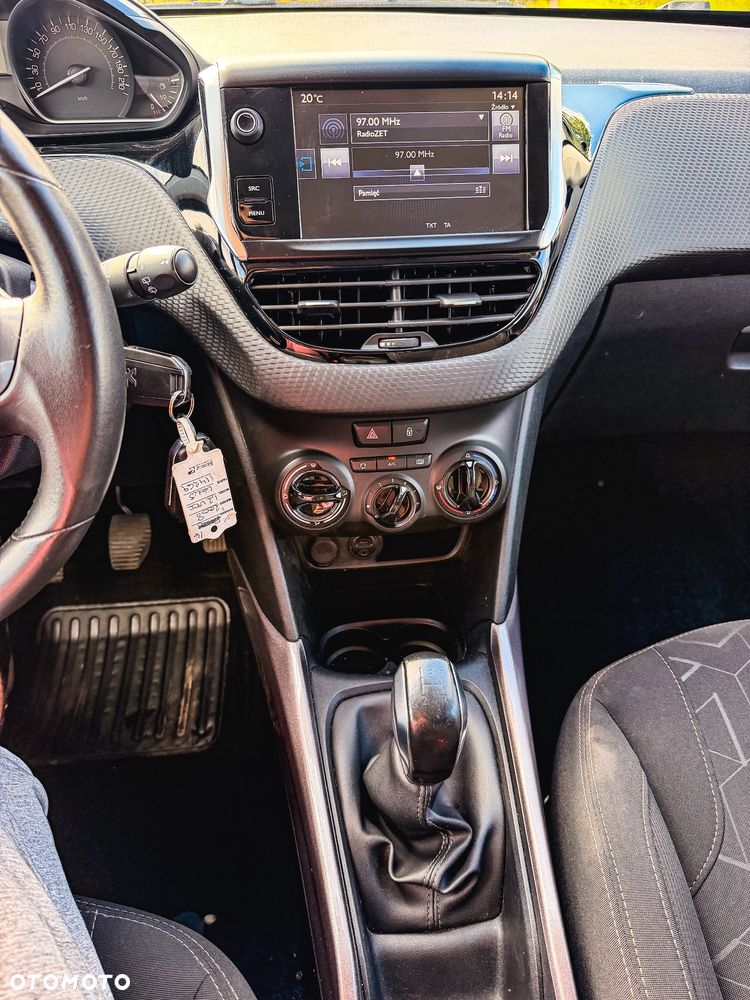 Peugeot 2008 PureTech 82 Style - 29